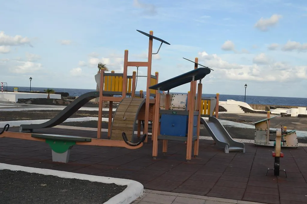 Casa Canela Guatiza 0*,